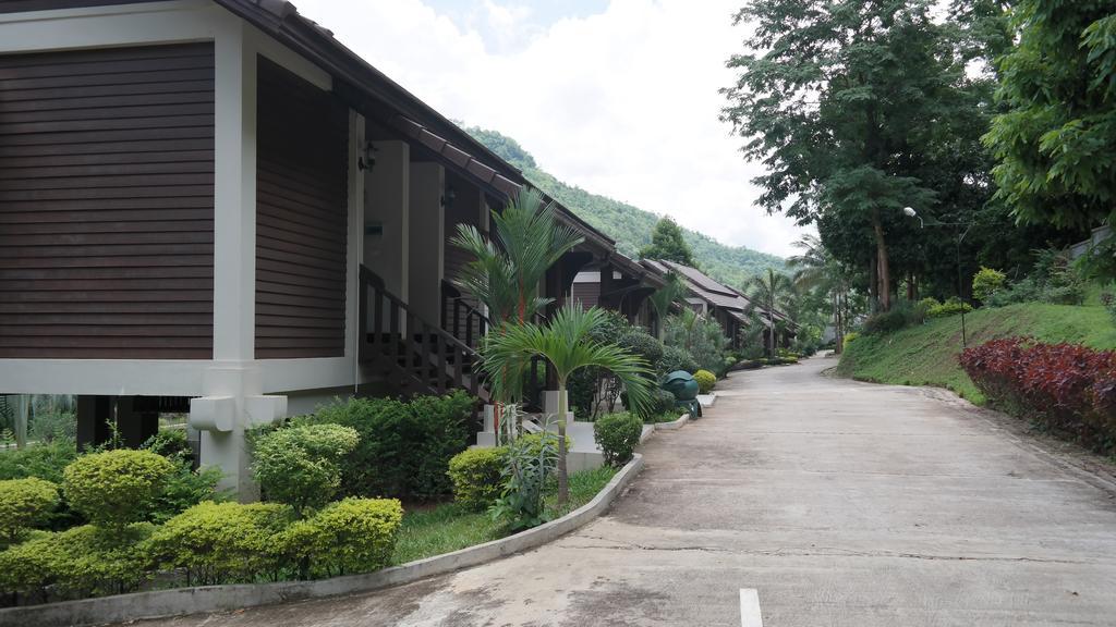 Phubachiang Golf & Resort Pakse Εξωτερικό φωτογραφία