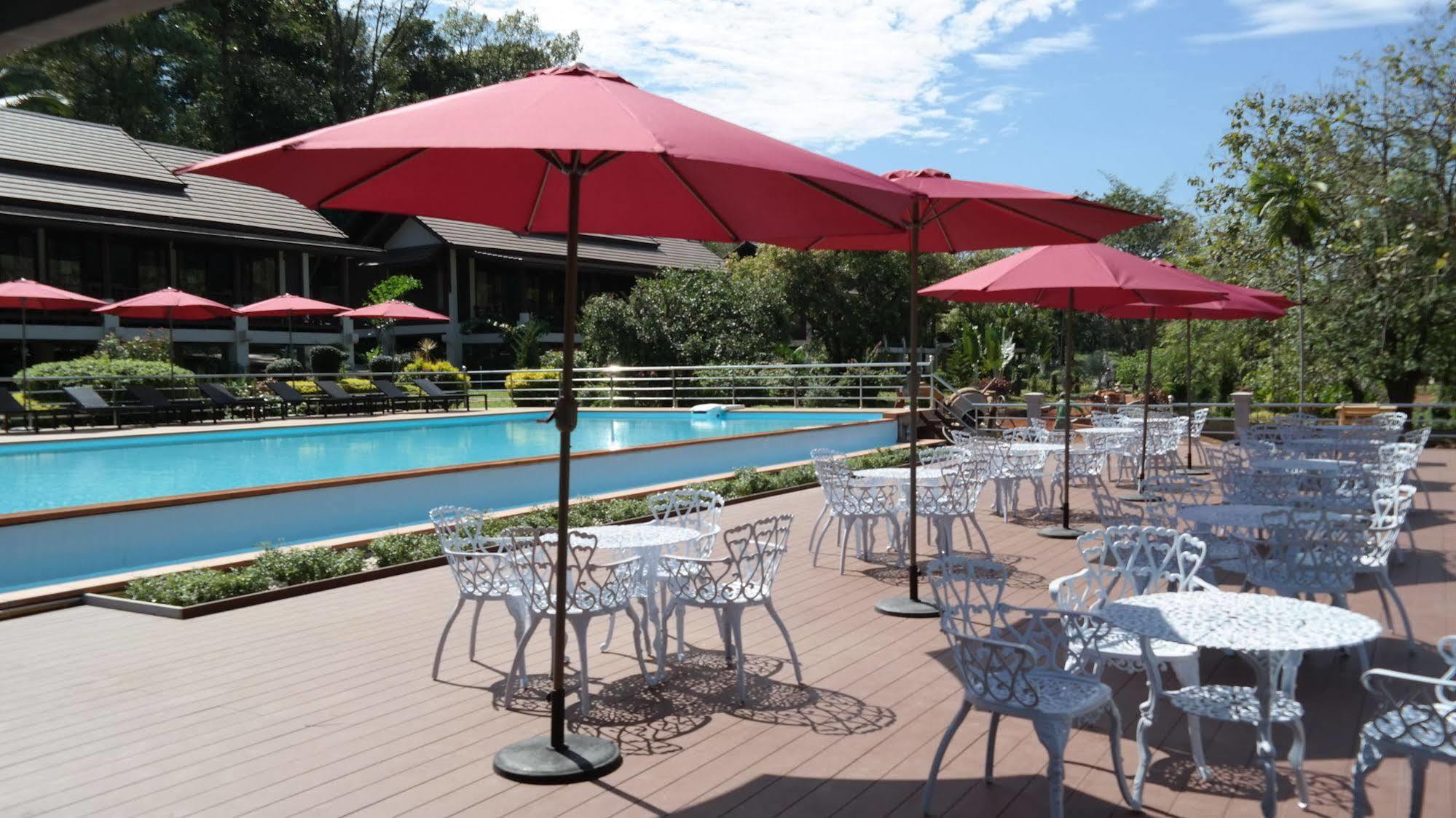 Phubachiang Golf & Resort Pakse Εξωτερικό φωτογραφία